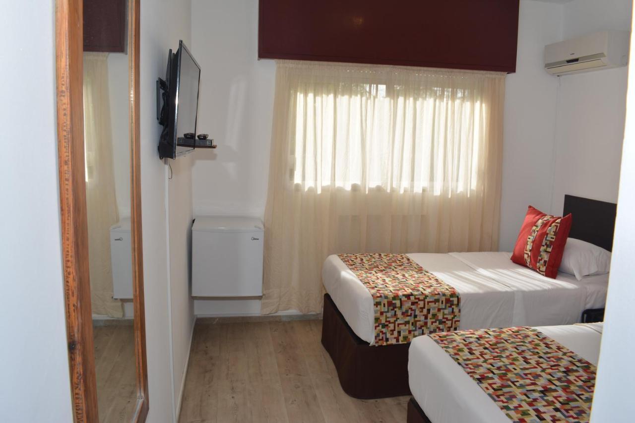 Hotel Express Maldonado Dış mekan fotoğraf